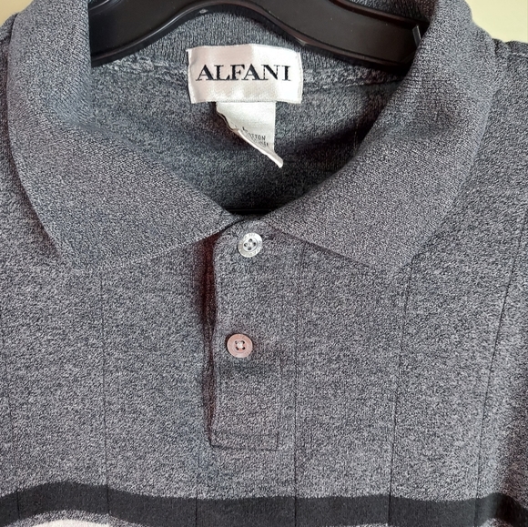 Men's Large Button Up Sweater - Picture 4 of 11